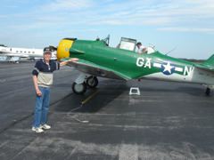 Daddy-&-side-view-of-plane