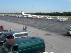 walking-towards-Linda